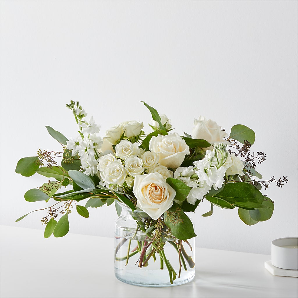 Fresh Linen Bouquet – KRISTINA'S BASKETS AND BOUQUETS, Smithfield NC