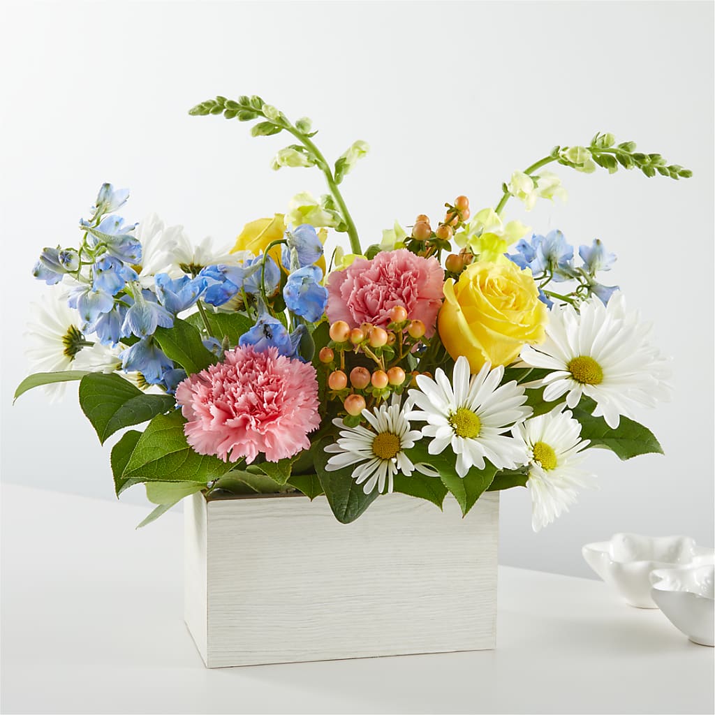 Sun Salutation Box Bouquet – KRISTINA'S BASKETS AND BOUQUETS, Smithfield NC