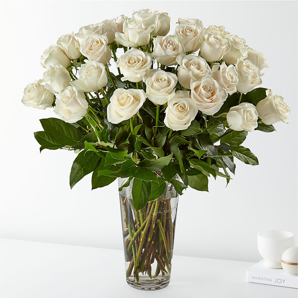 Long Stem White Rose Bouquet – KRISTINA'S BASKETS AND BOUQUETS, Smithfield NC