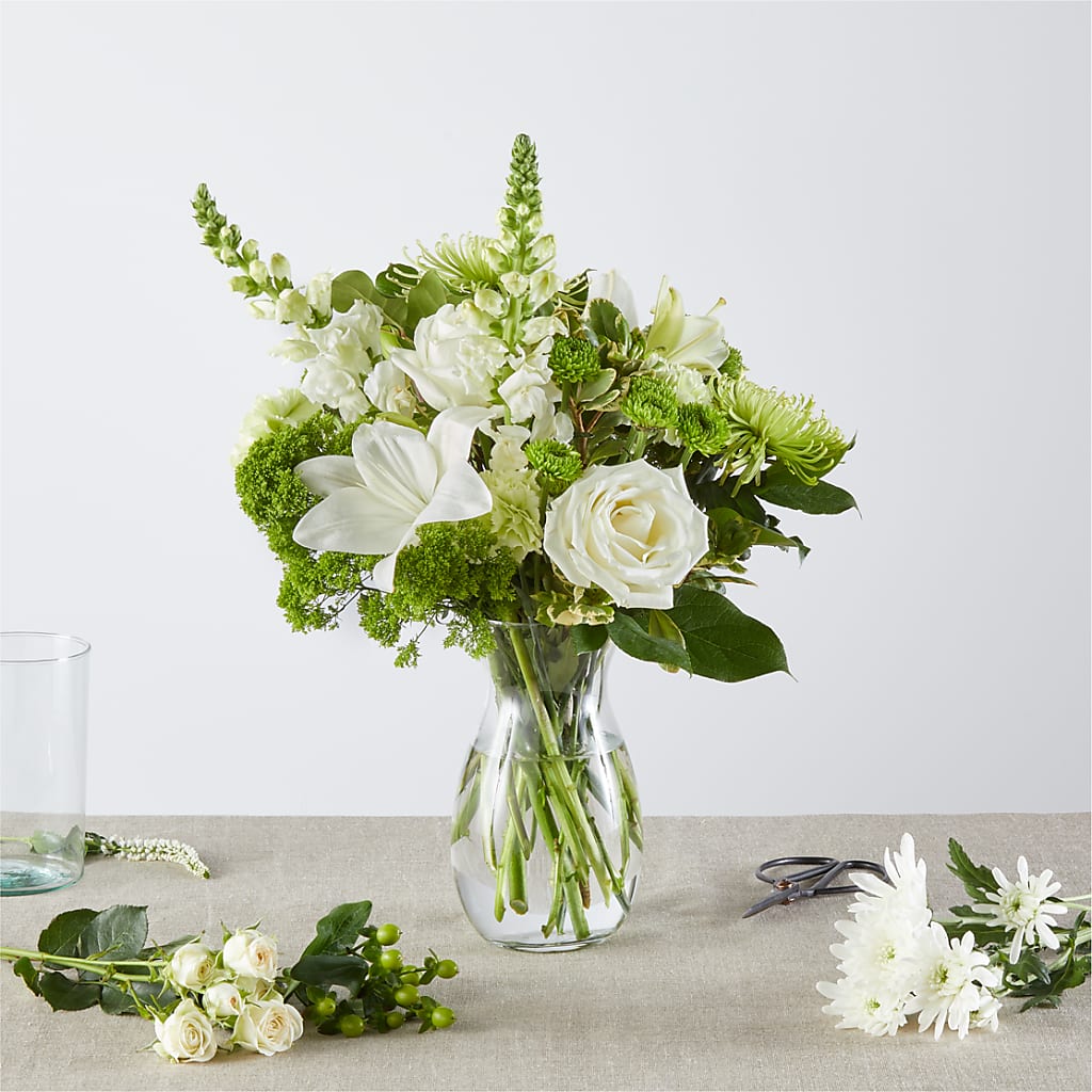 Irish Garden - A Florist Original – KRISTINA'S BASKETS AND BOUQUETS, Smithfield NC