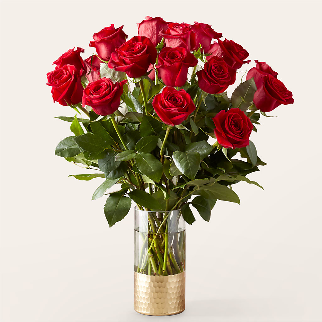 Classic Love Red Rose Bouquet – KRISTINA'S BASKETS AND BOUQUETS, Smithfield NC