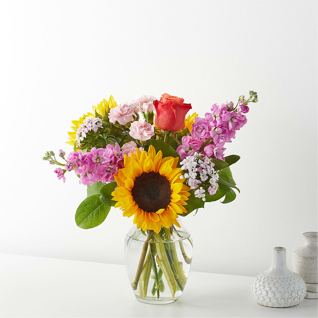 Yellow Brick Road Bouquet – KRISTINA'S BASKETS AND BOUQUETS, Smithfield NC