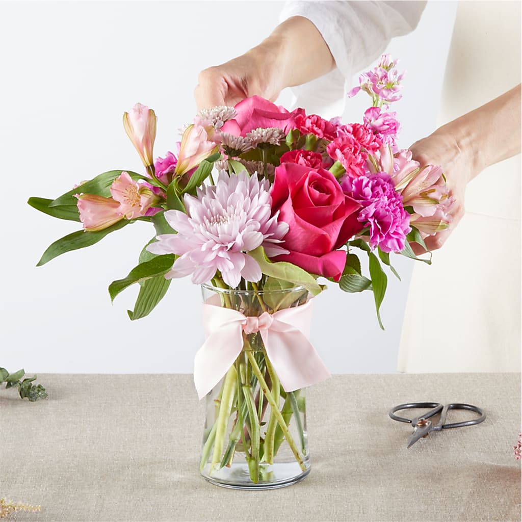 Pink Ribbon - A Florist Original – KRISTINA'S BASKETS AND BOUQUETS, Smithfield NC