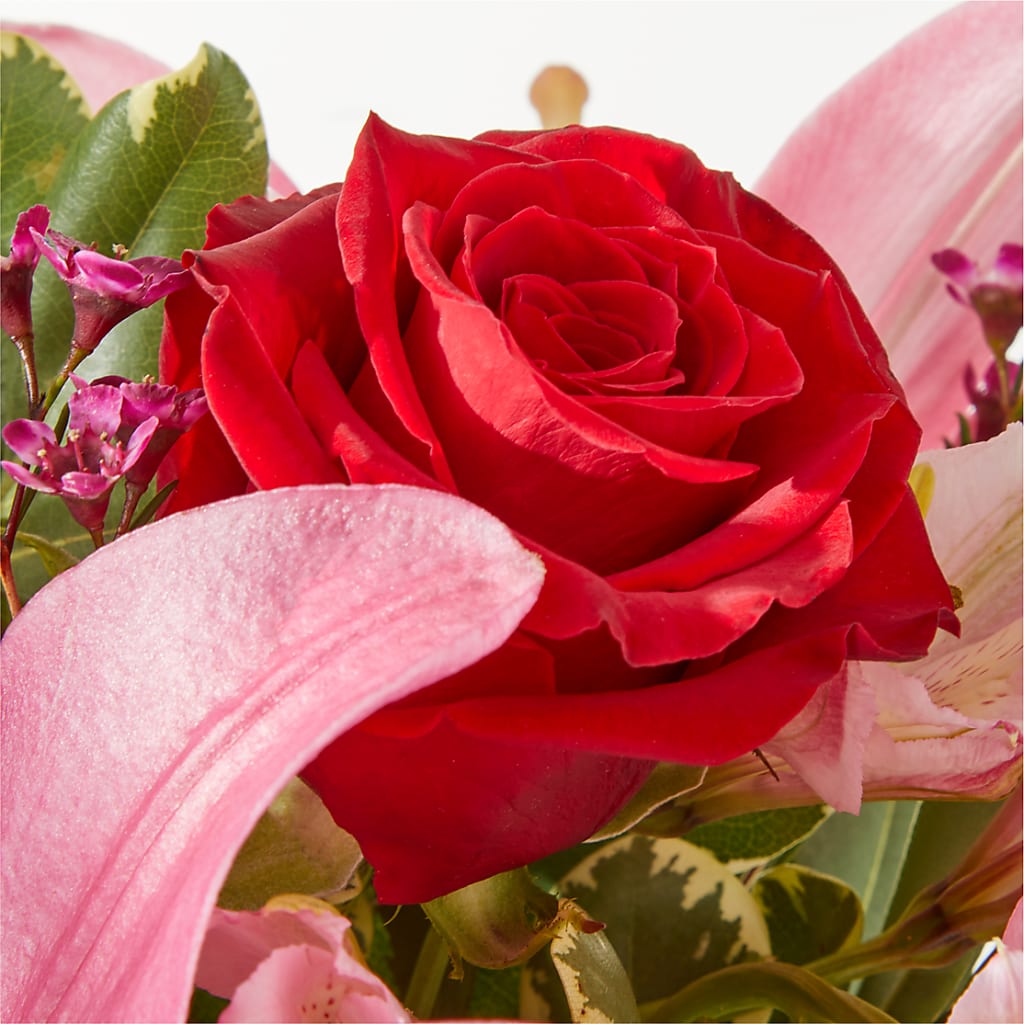 Lucky in Love Bouquet – KRISTINA'S BASKETS AND BOUQUETS, Smithfield NC